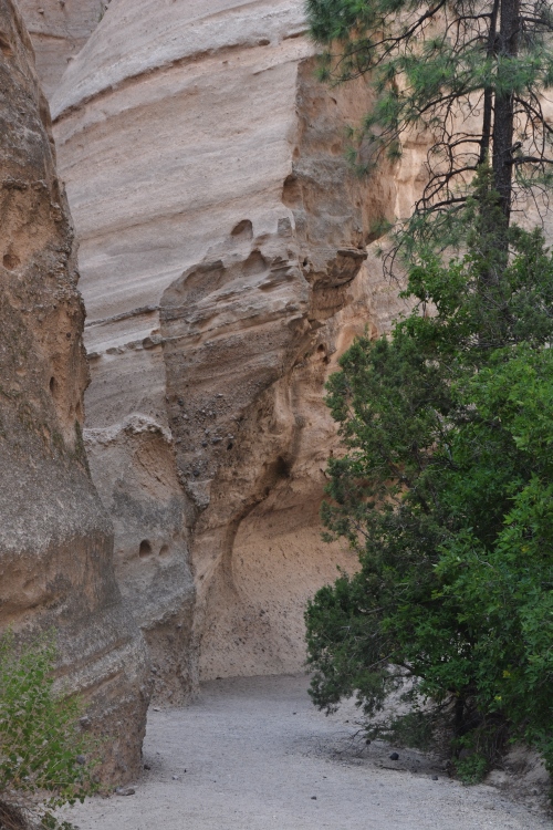 tent rocks slot